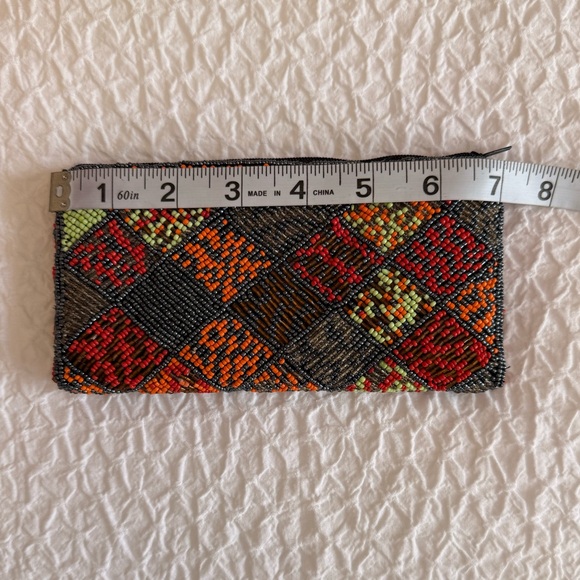 Beaded Clutch Wallet – Multicolor Geometric Pattern, Zip Closure - Picture 5 of 7